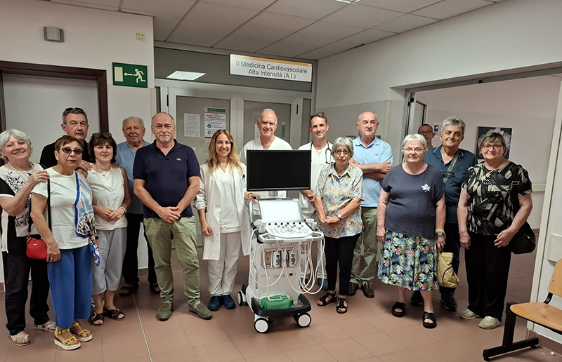 L’associazione Sa.Re. dona un ecografo alla Struttura di Medicina a indirizzo Cardiovascolare dell’Arcispedale Santa Maria Nuova